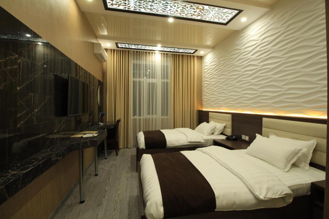 Safir Business Hotel O Душанбе Екстер'єр фото
